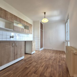 PRONÁJEM: Byt 2,5 + 1, balkon, ul. Hlavní třída, Ostrava - Poruba